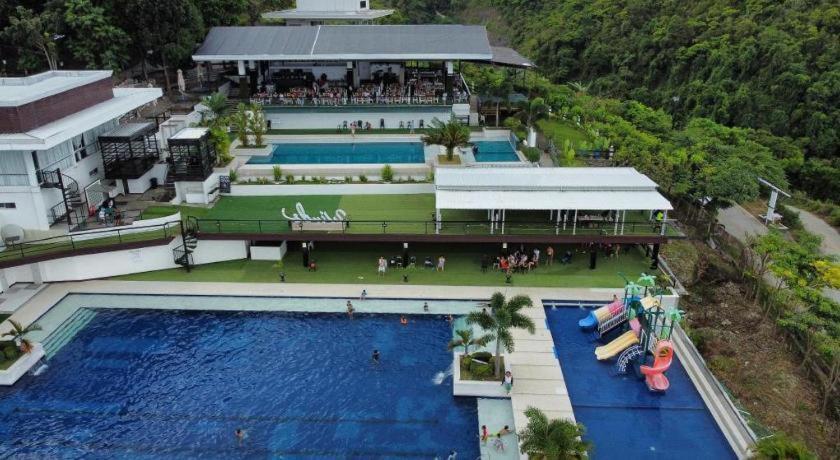 Ultra Winds Mountain Resort (Adults Only) Cagayan de Oro Ngoại thất bức ảnh
